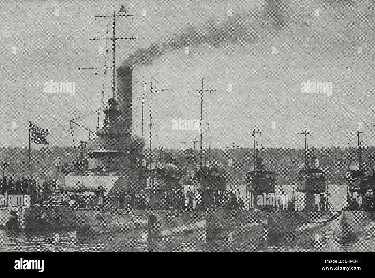 United States Monitor and submarines which participated in a Naval review in New York, circa 1916 Stock Photo