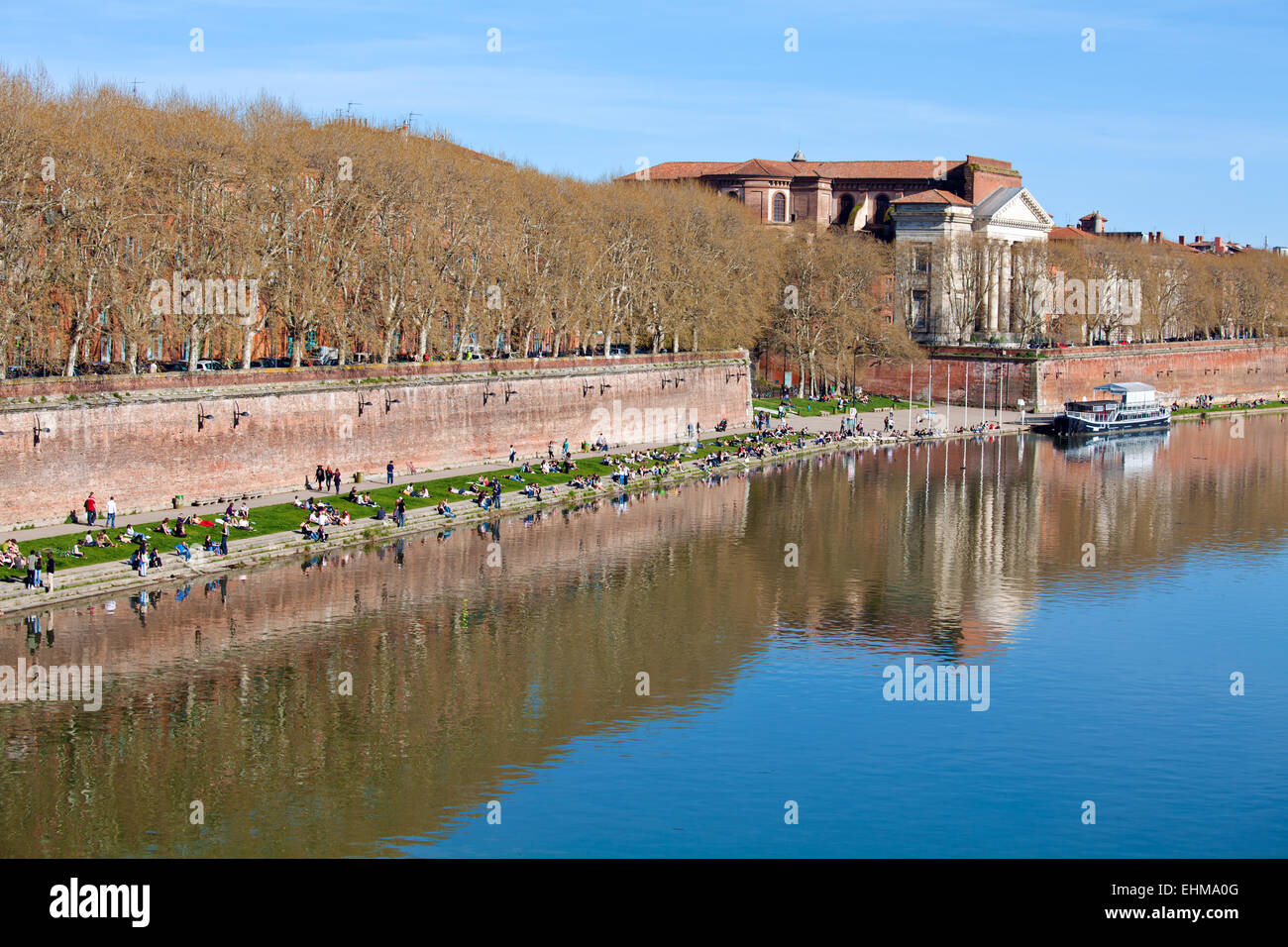 Garonne river bank hires stock photography and images Alamy