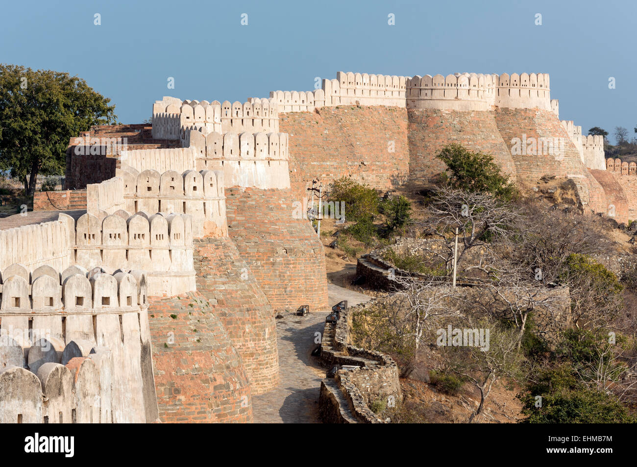 Walls of Kumbhalgarh Fort, Rajasthan, India Stock Photo