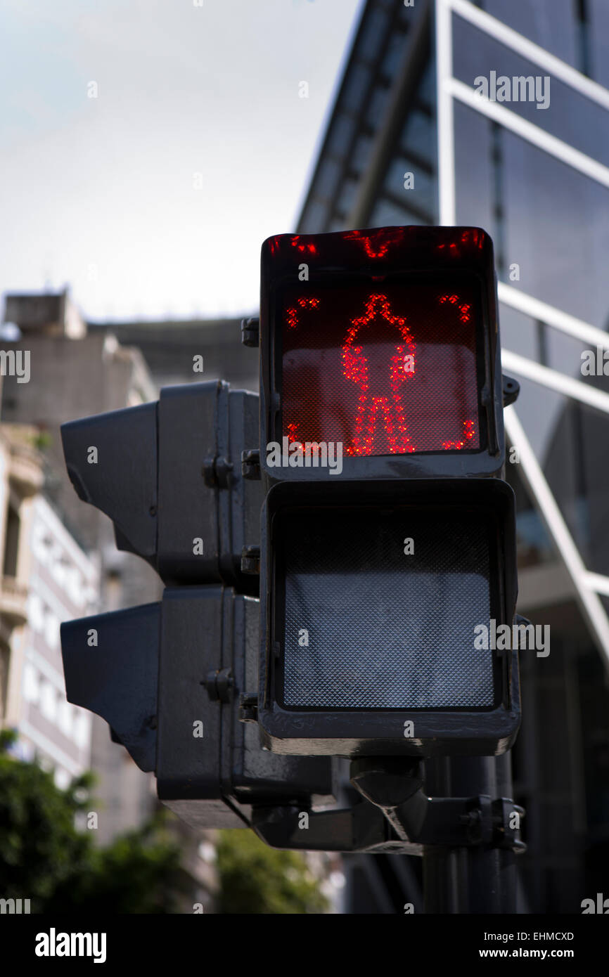 Argentina, Buenos Aires, Recoleta Mall, pedestrian crossing red stop light Stock Photo