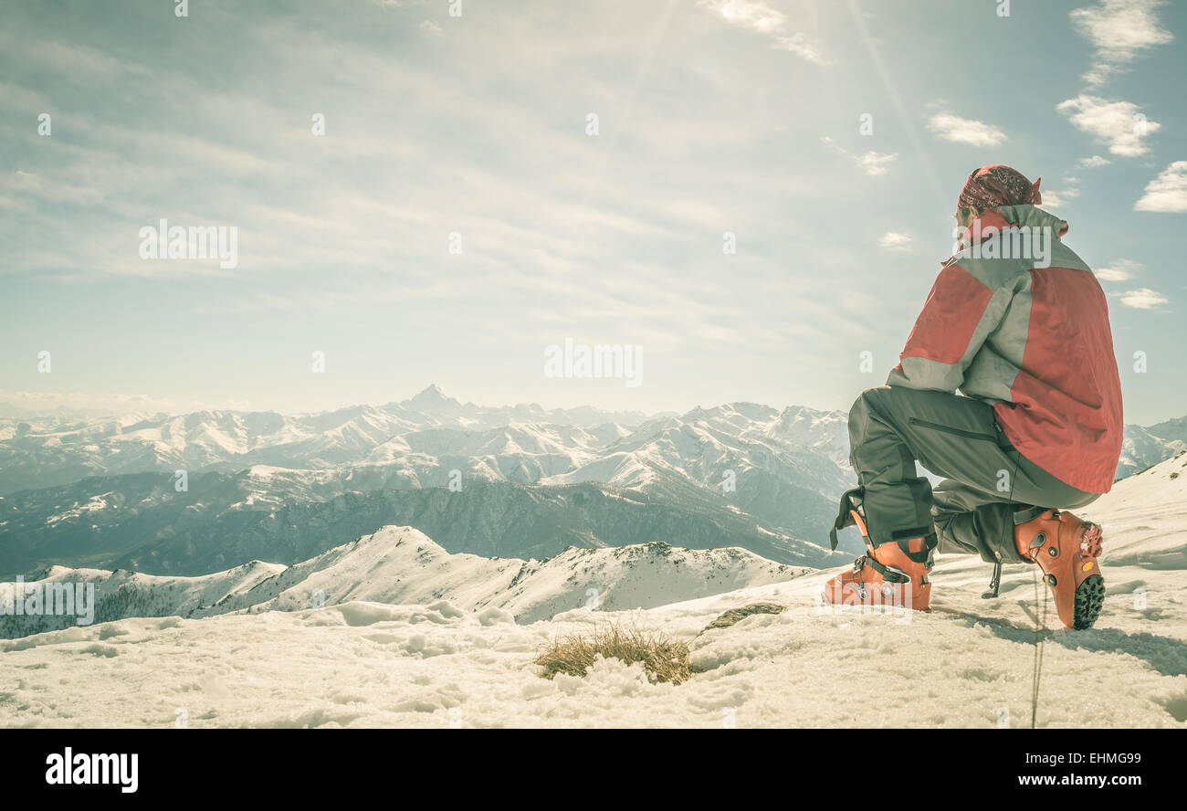 Kneeling person hi-res stock photography and images - Alamy