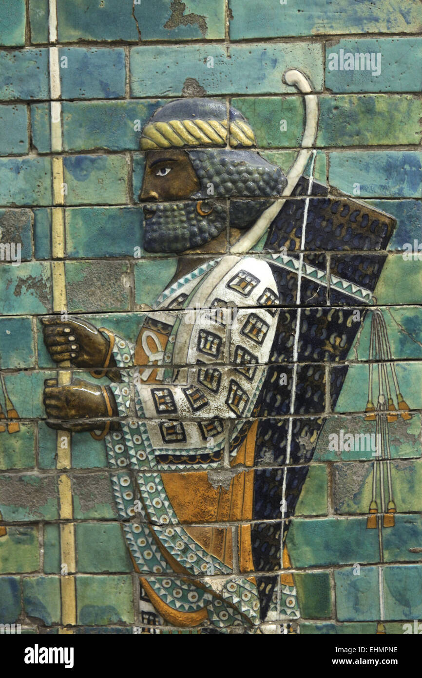 Royal Bodyguard. Persian glazed frieze from the Palace of Darius I in Susa, 521-486 BC. Pergamon Museum, Berlin, Germany. Stock Photo