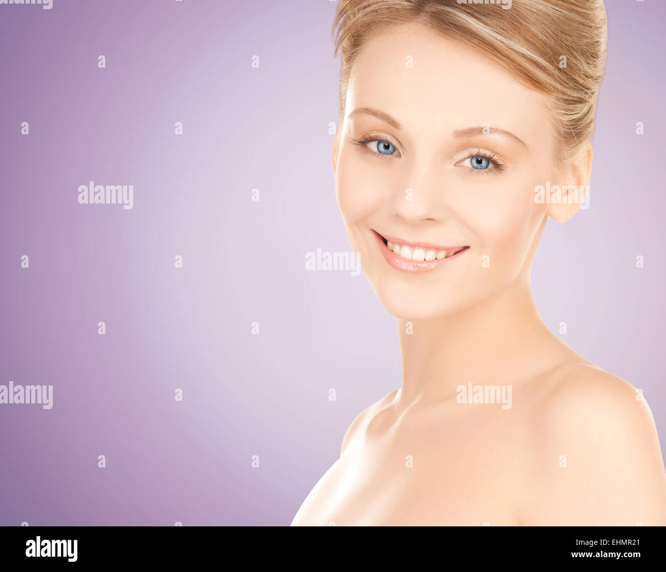 beautiful young woman with bare shoulders Stock Photo - Alamy