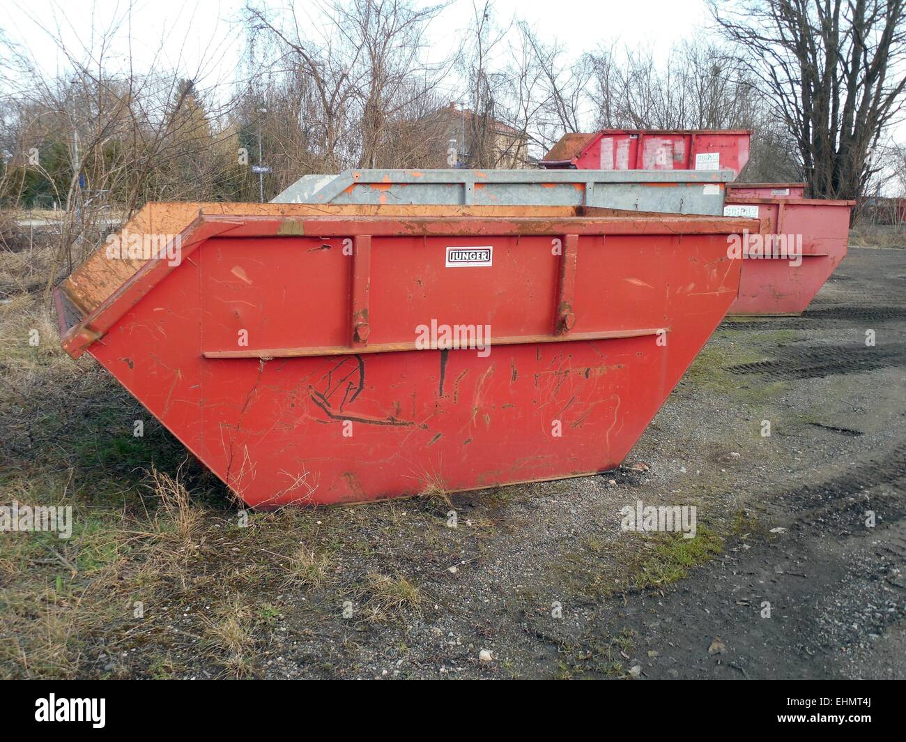 Skip Hire Stock Photos & Skip Hire Stock Images Alamy