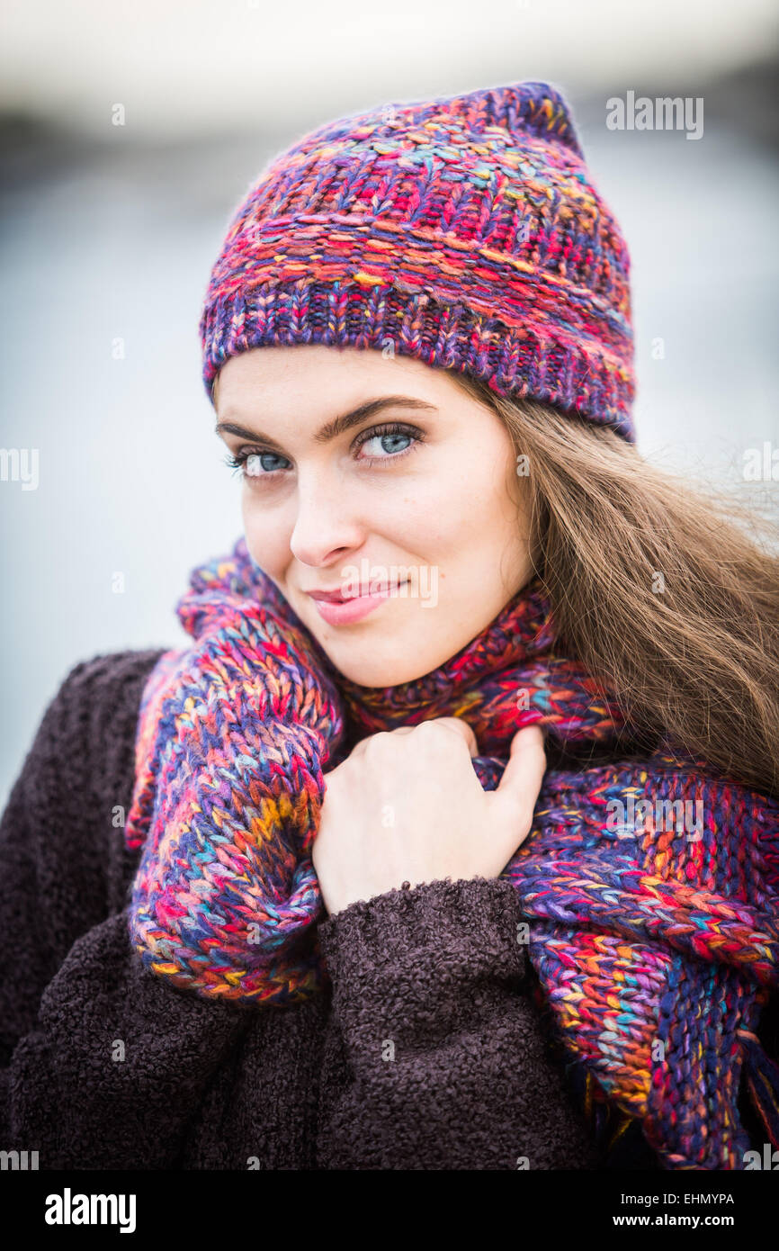 Portrait of woman in winter Stock Photo - Alamy