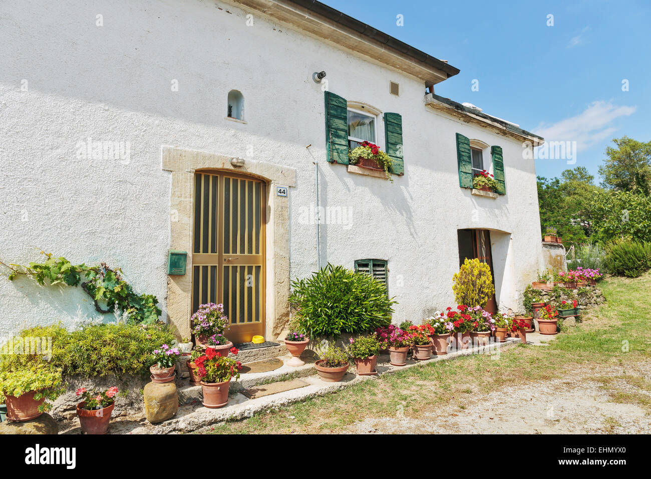 Old typical Tuscan farmhouse in Italy Stock Photo