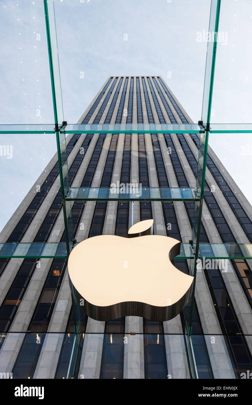 New York city apple store, USA Stock Photo Alamy