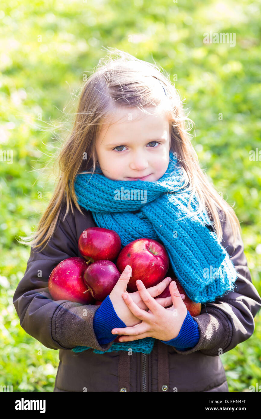 5 year old girl hi-res stock photography and images - Alamy