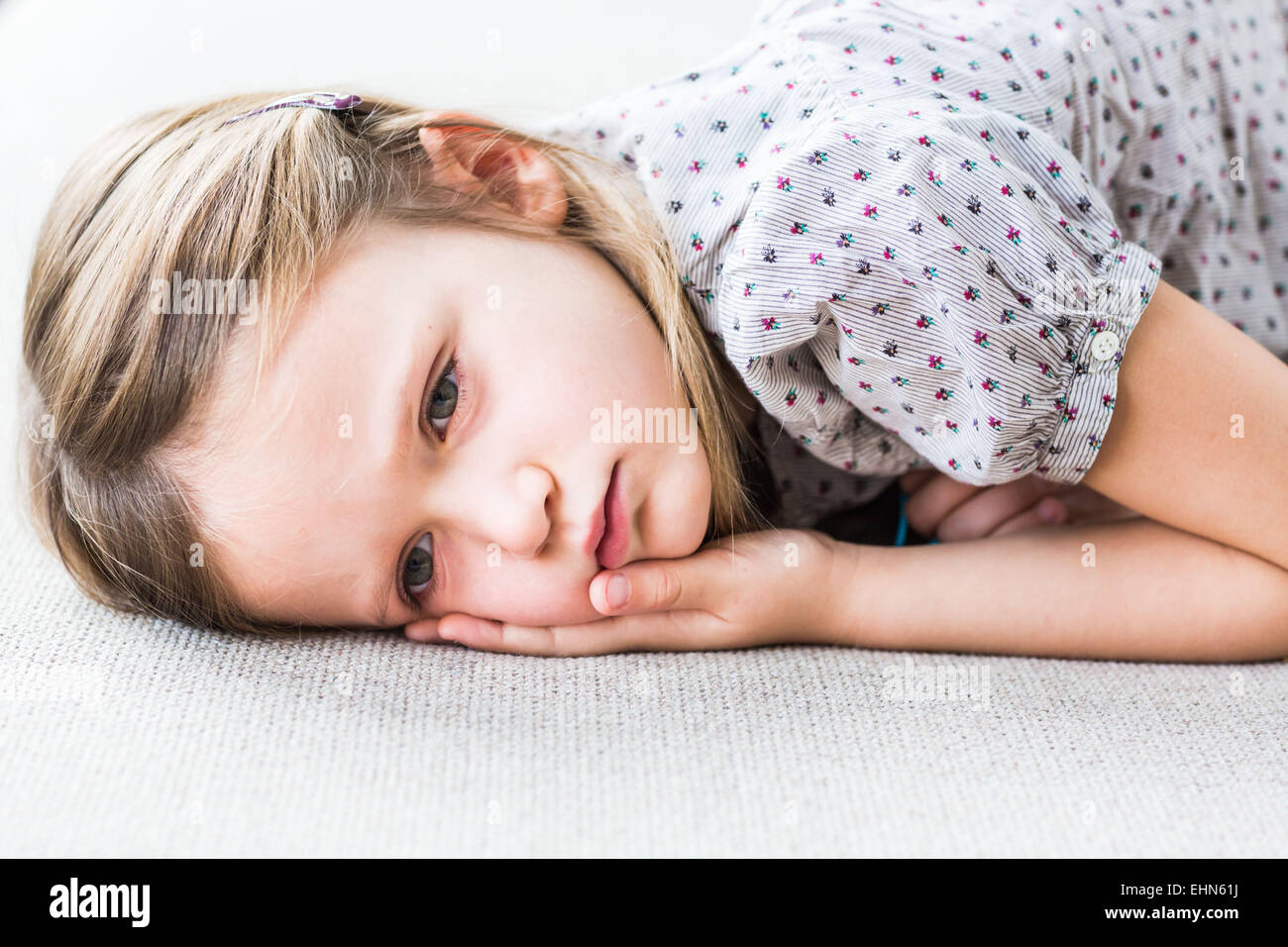4 year old girl hi-res stock photography and images - Alamy