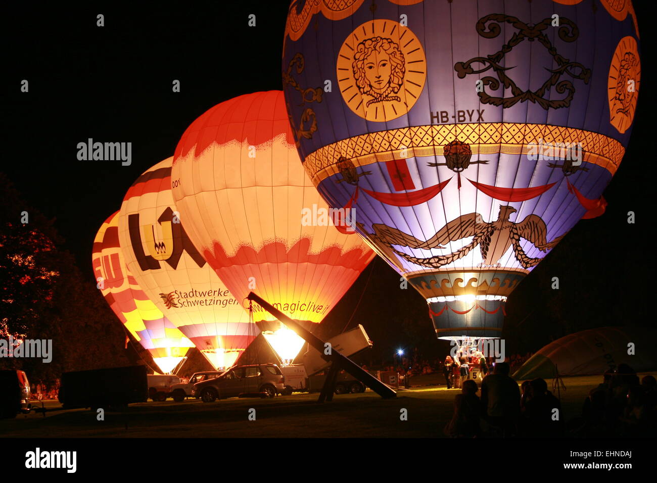 Ballon gluhen hi-res stock photography and images - Alamy