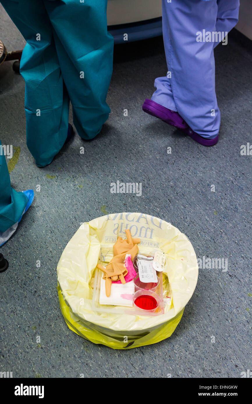 Hospital waste bin hi-res stock photography and images - Alamy
