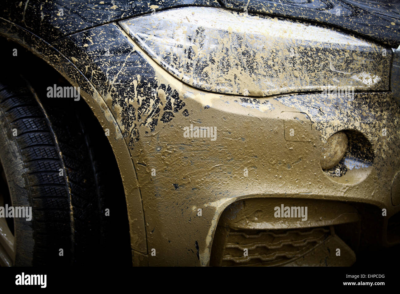 Car covered in dirt hires stock photography and images Alamy