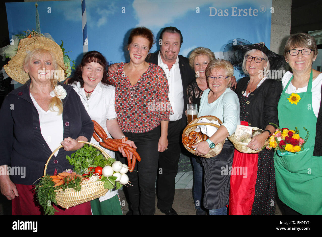 Luise kinseher hi-res stock photography and images - Page 2 - Alamy