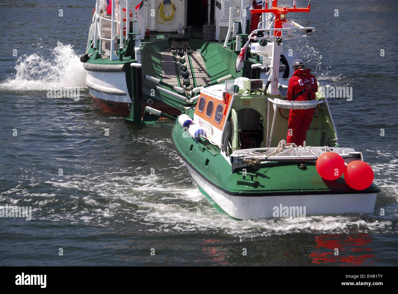Marine Salvage Stock Photo Alamy