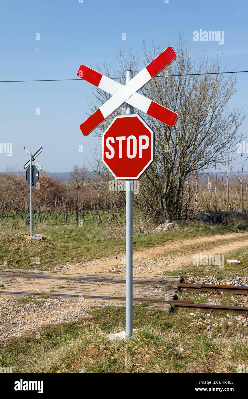 Unguarded Railway Crossing High Resolution Stock Photography And Images Alamy Unguarded Railway Crossing High Resolution Stock Photography And Images Alamy