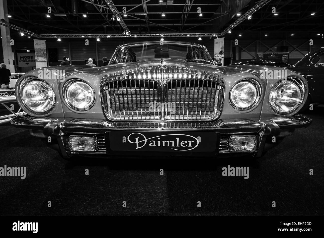Daimler Black and White Stock Photos & Images - Page 2 - Alamy