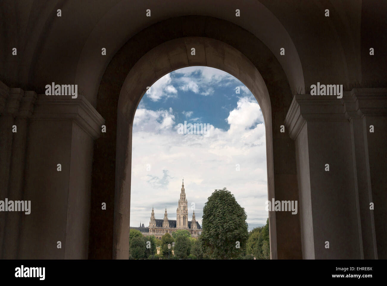 View through arch of Rathaus in Hofburg, Vienna Stock Photo