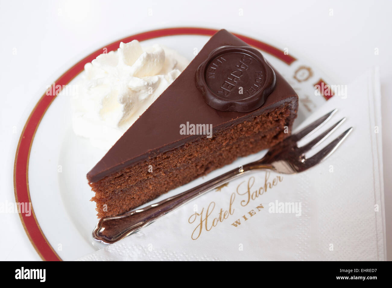 Sachertorte hi-res stock photography and images - Alamy