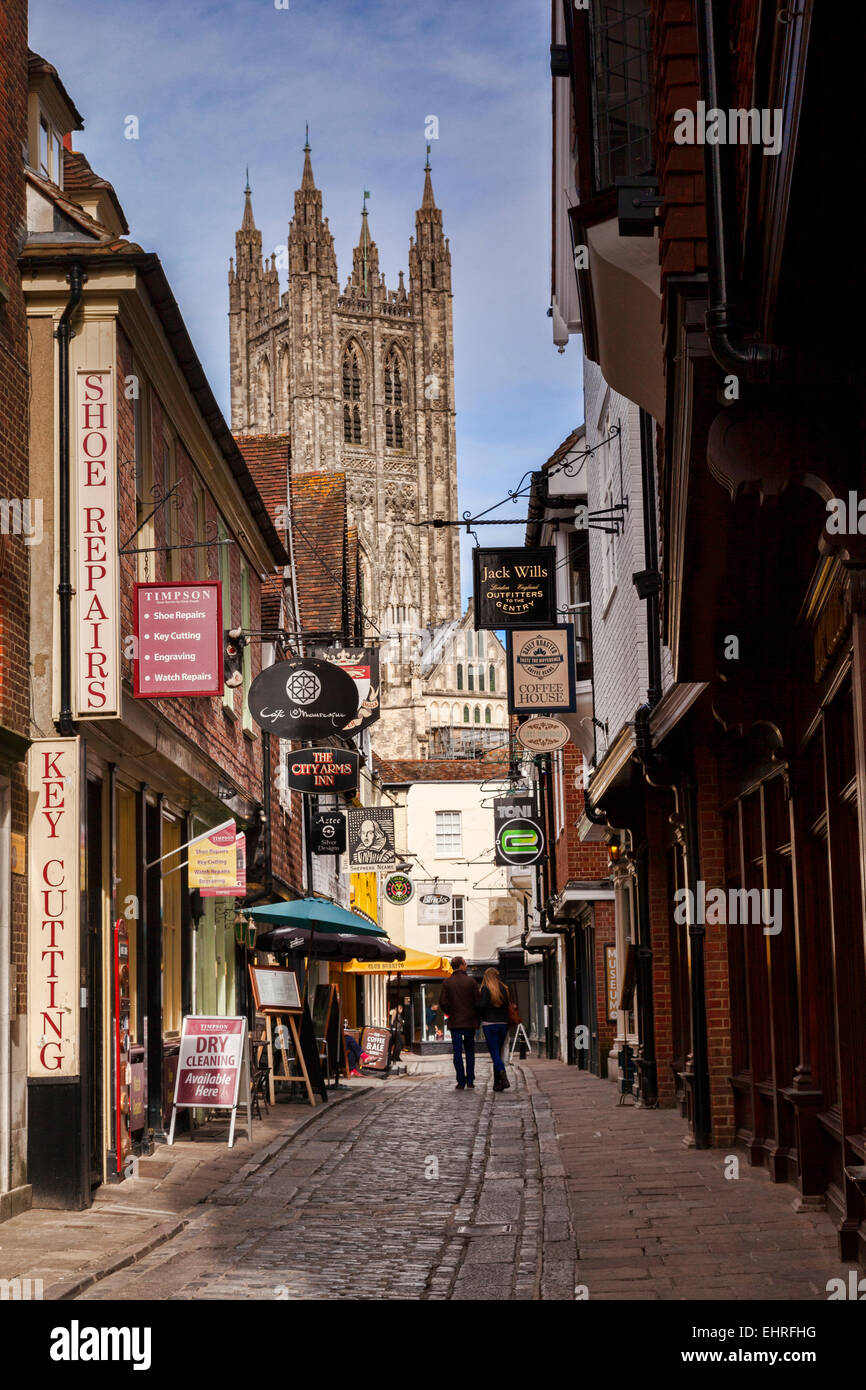 Butchery Lane, Canterbury, Kent, with a view of Canterbury Cathedral. Stock Photo