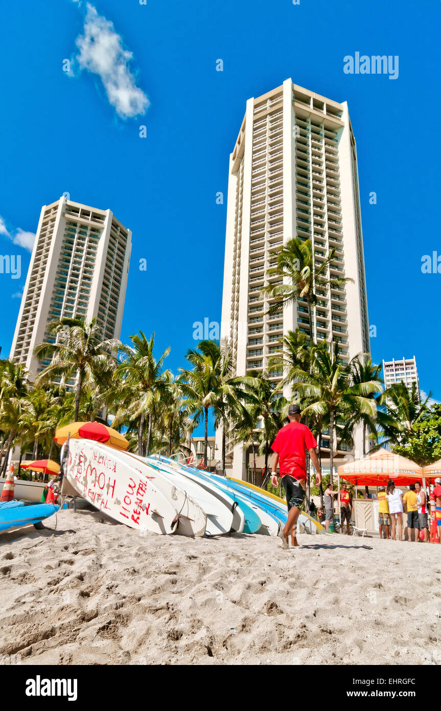 Waikiki beach surfing hi-res stock photography and images - Alamy