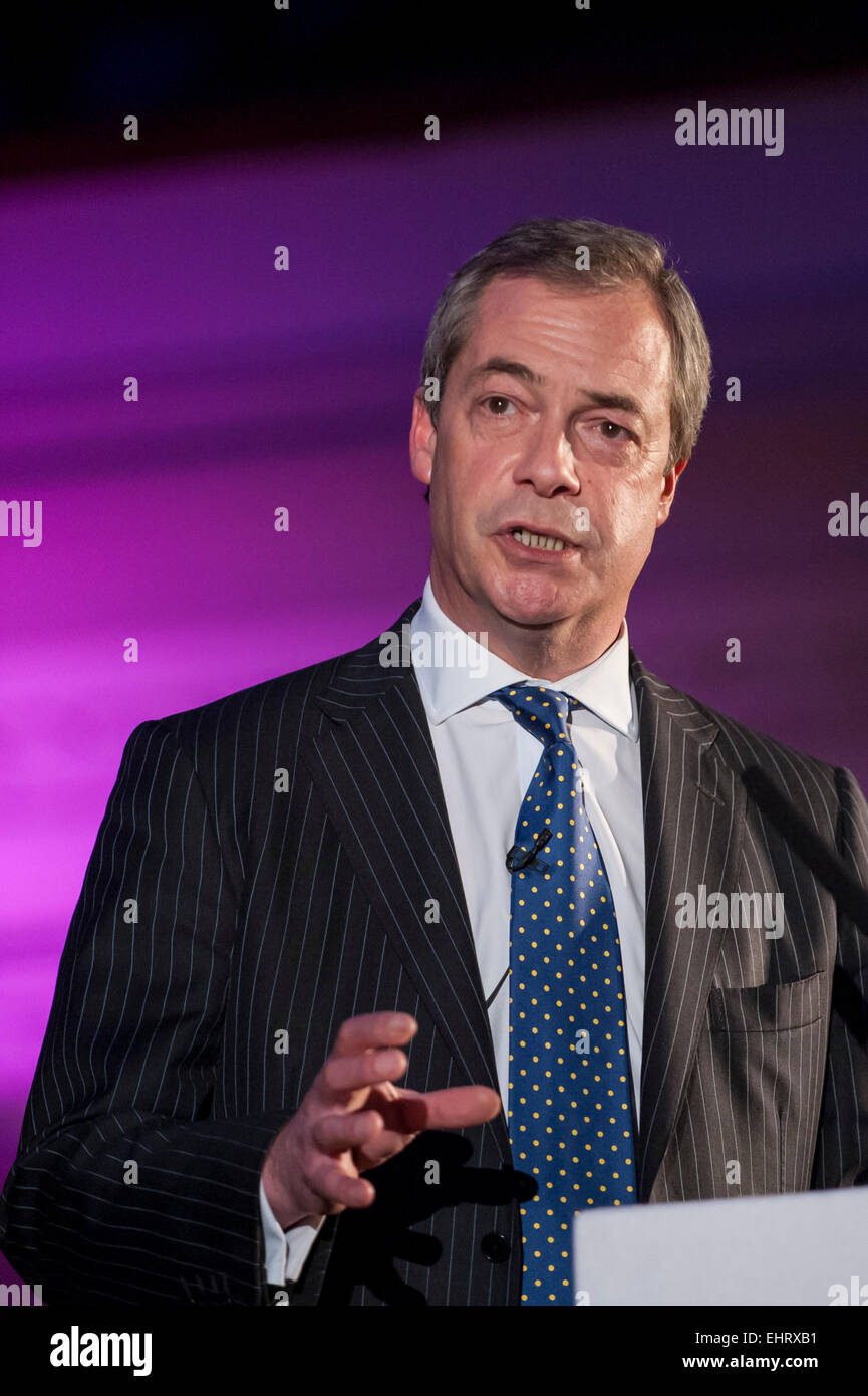 London, UK, 17 March 2015.  Nigel Farage,  leader of UKIP, speaks at the Homes for Britain Rally, at Methodist Central Hall, Westminster. Over 2,500 people from over 300, organisations, including private developers, architects, business leaders and homeless charities, attended and called on the next government to end the housing crisis within the next 25 years. Credit:  Stephen Chung/Alamy Live News Stock Photo