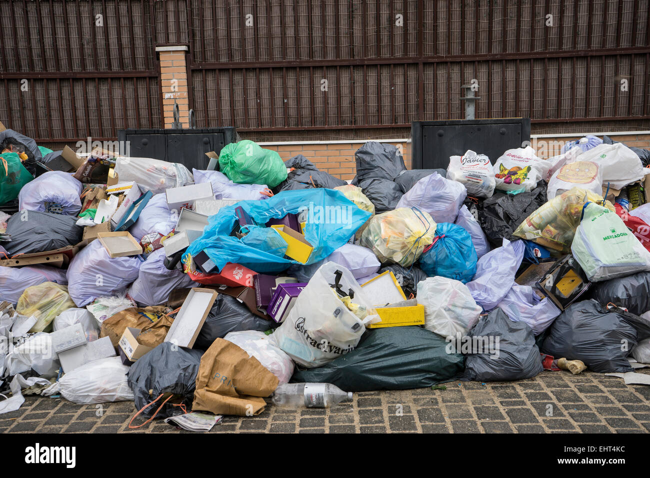 strike by municipal waste collection Stock Photo Alamy