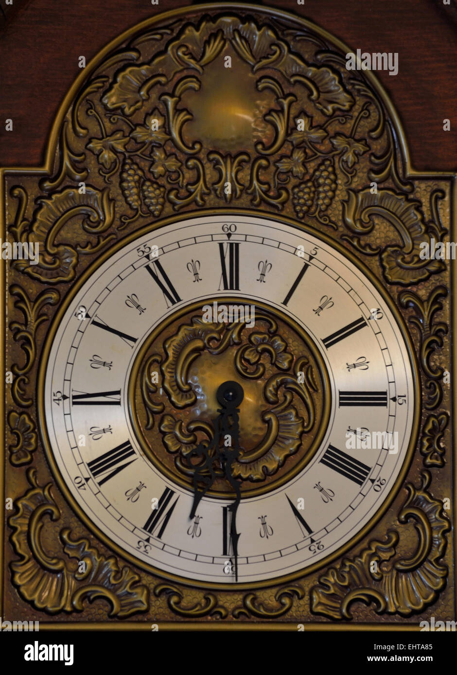 Grandfather clock face hires stock photography and images Alamy
