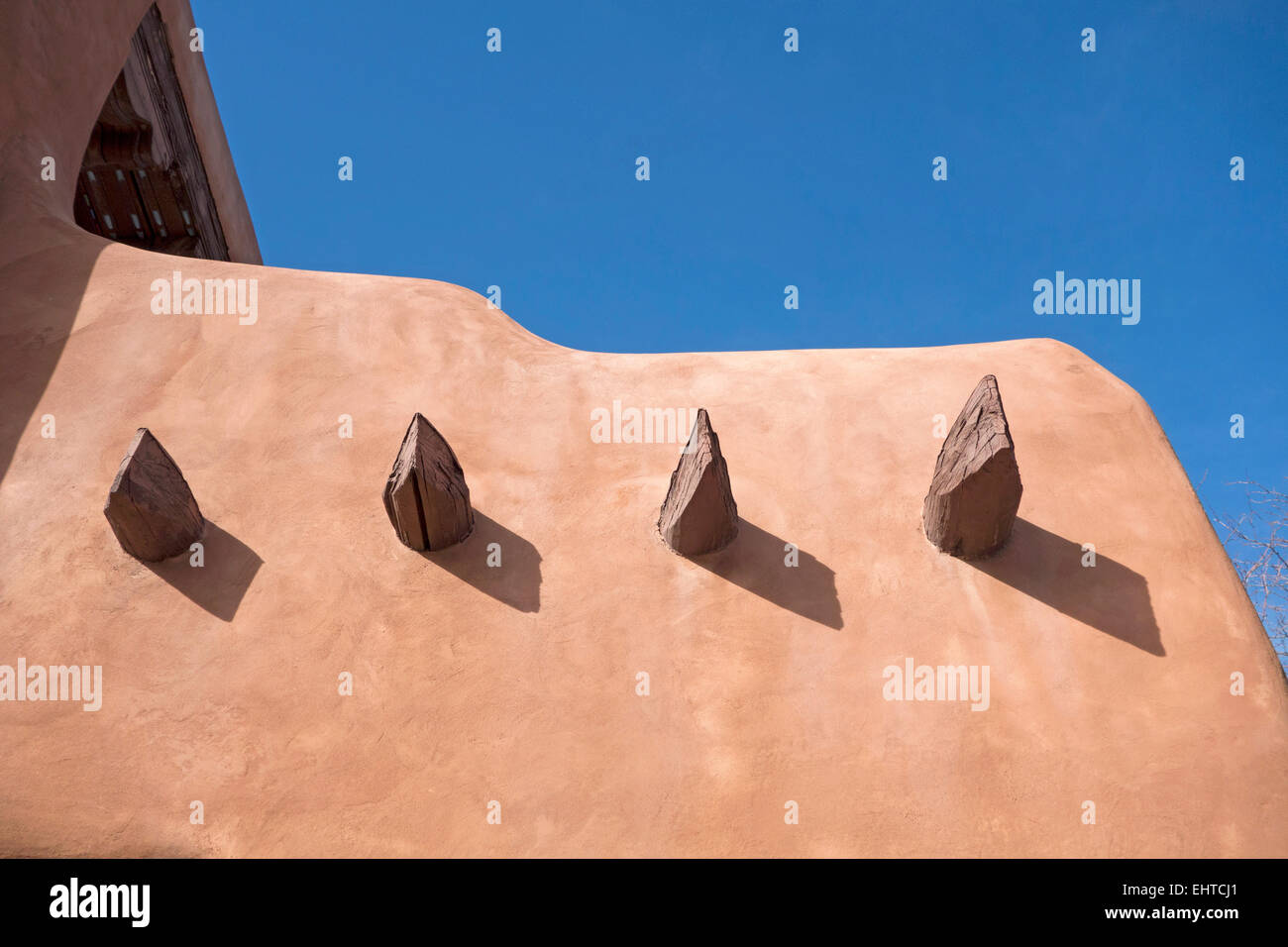 Adobe house in New Mexico Stock Photo - Alamy