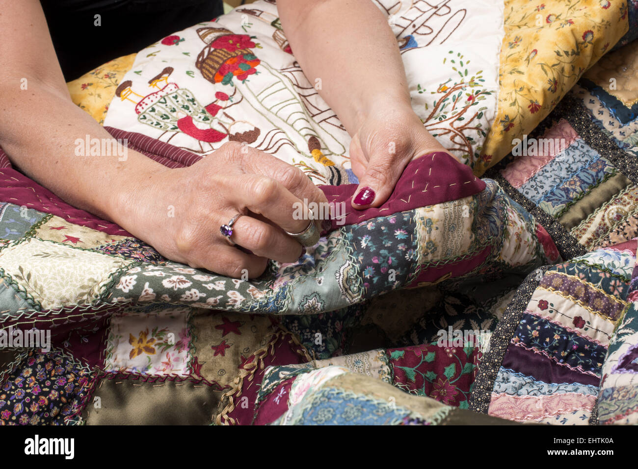 Quilting ruler hi-res stock photography and images - Alamy