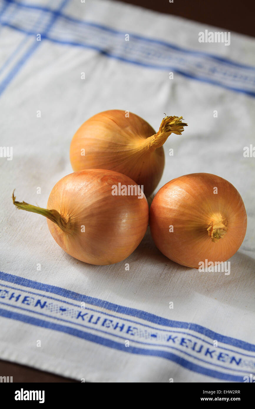 Onion peel tea hi-res stock photography and images - Alamy