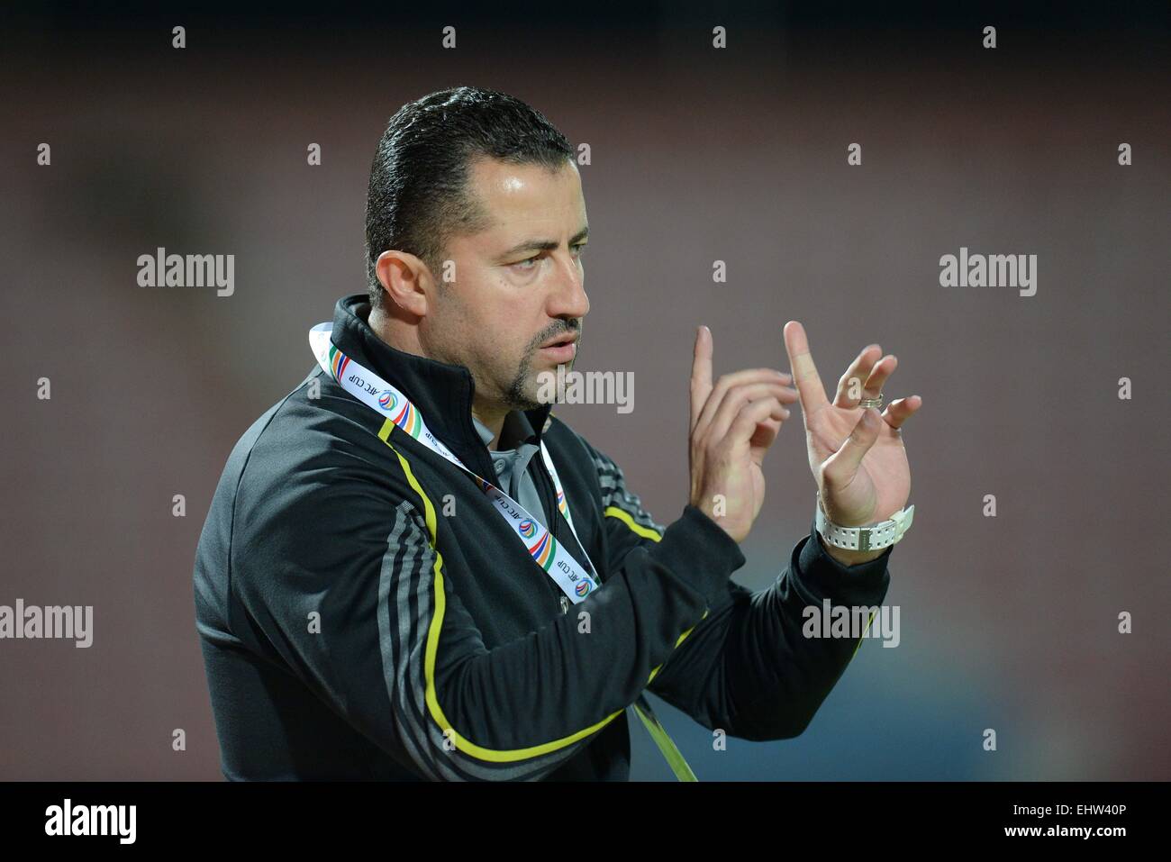 150318) -- KUWAIT CITY, Mar. 18, 2015(Xinhua) -- Anas Makhlouf, head coach  of Syria's Al Jaish, gestures during the Group D match of AFC CUP 2015  against Kuwait's Al Kuwait SC in