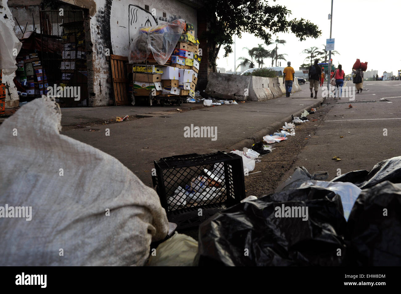 Dirty Street Littered With Trash High Resolution Stock Photography And Images Alamy Dirty Street Littered With Trash High Resolution Stock Photography And Images Alamy