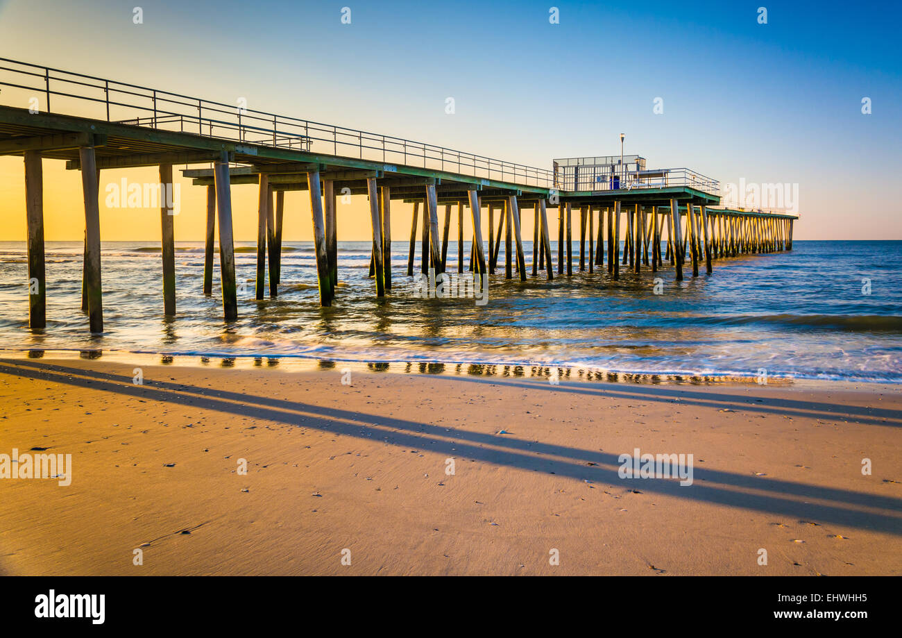 Ventnor fishing pier hires stock photography and images Alamy