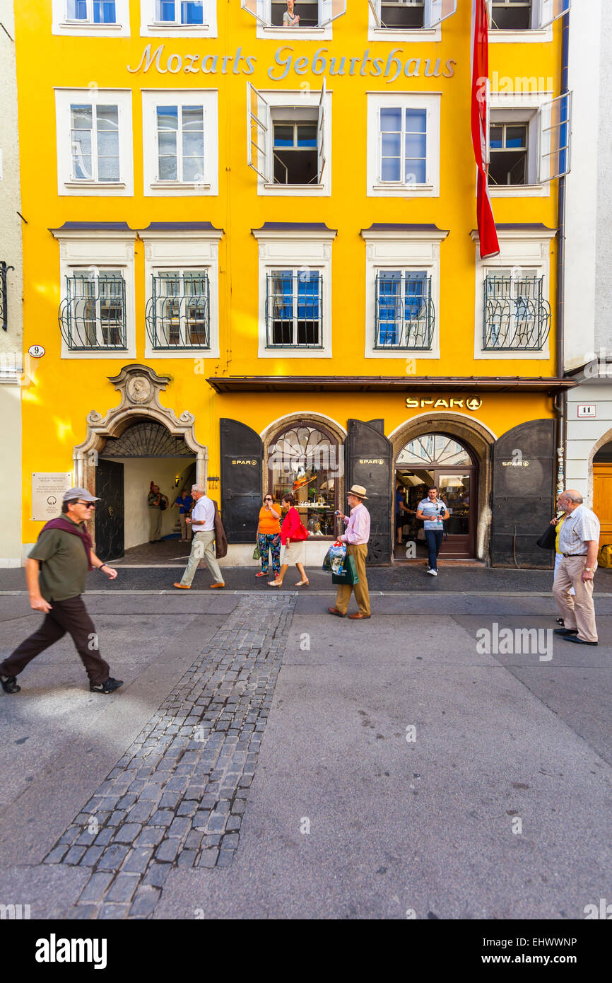 Austria, Salzburg, Mozart's birth house at historic old town Stock ...
