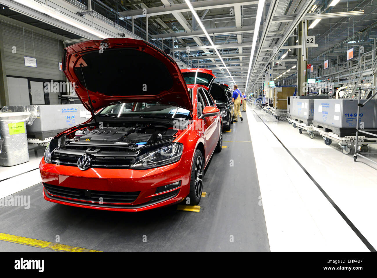 Volkswagen car factory production line hires stock photography and