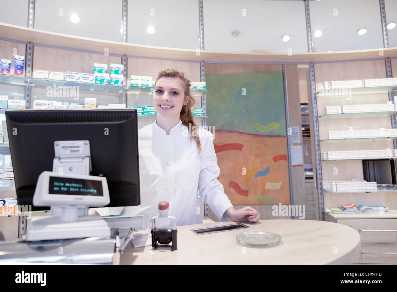 Pharmacist 20 Years Hi Res Stock Photography And Images Alamy Pharmacist 20 Years Hi Res Stock Photography And Images Alamy