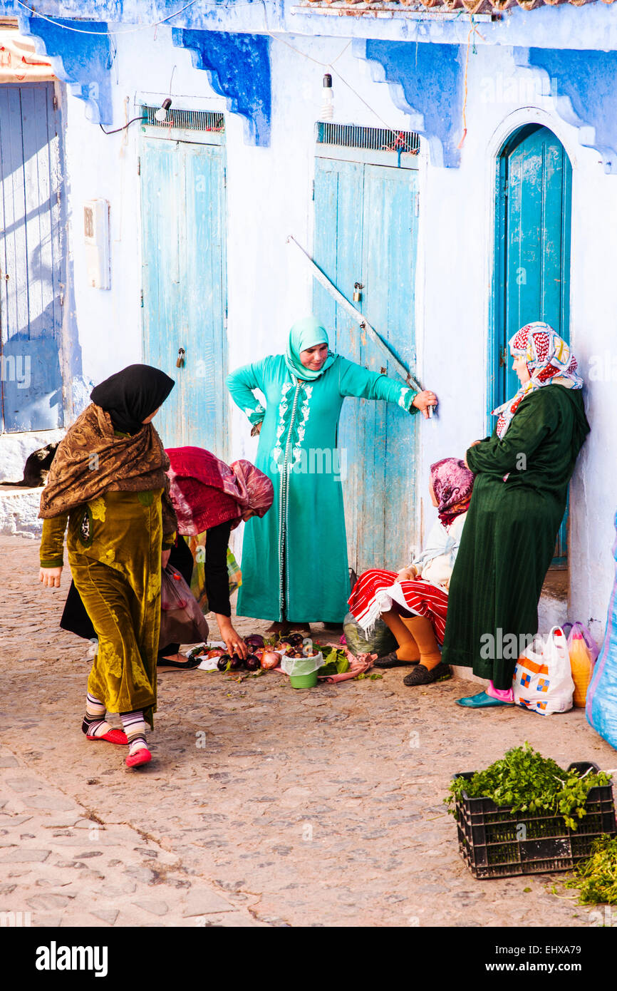 Traditional street market in Chefchaouen, Morocco Stock Photo Alamy