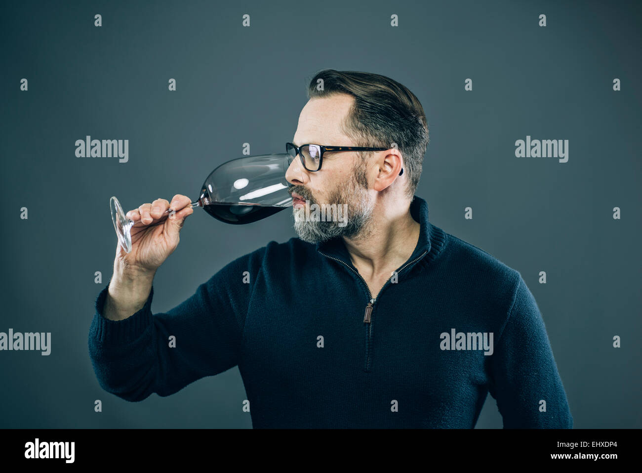 Scent tasting hi-res stock photography and images - Alamy