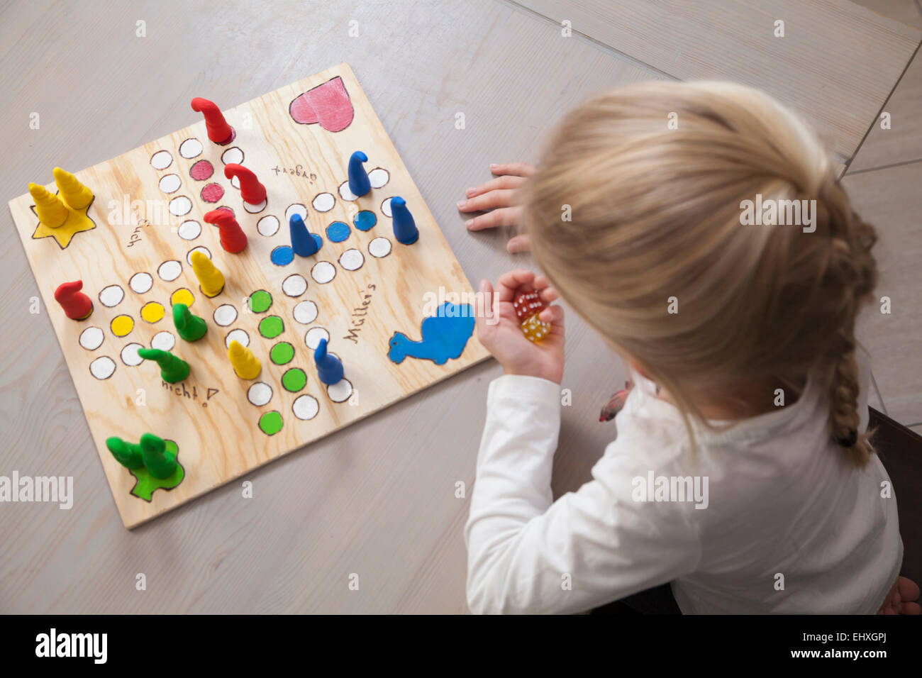 Ludo game hires stock photography and images Alamy