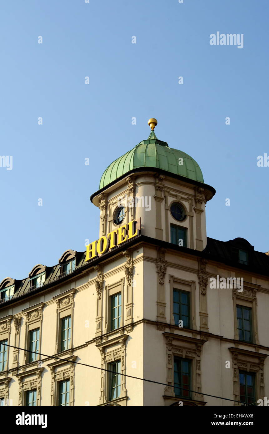 Picture of Luxury urban hi-res stock photography and images - Alamy