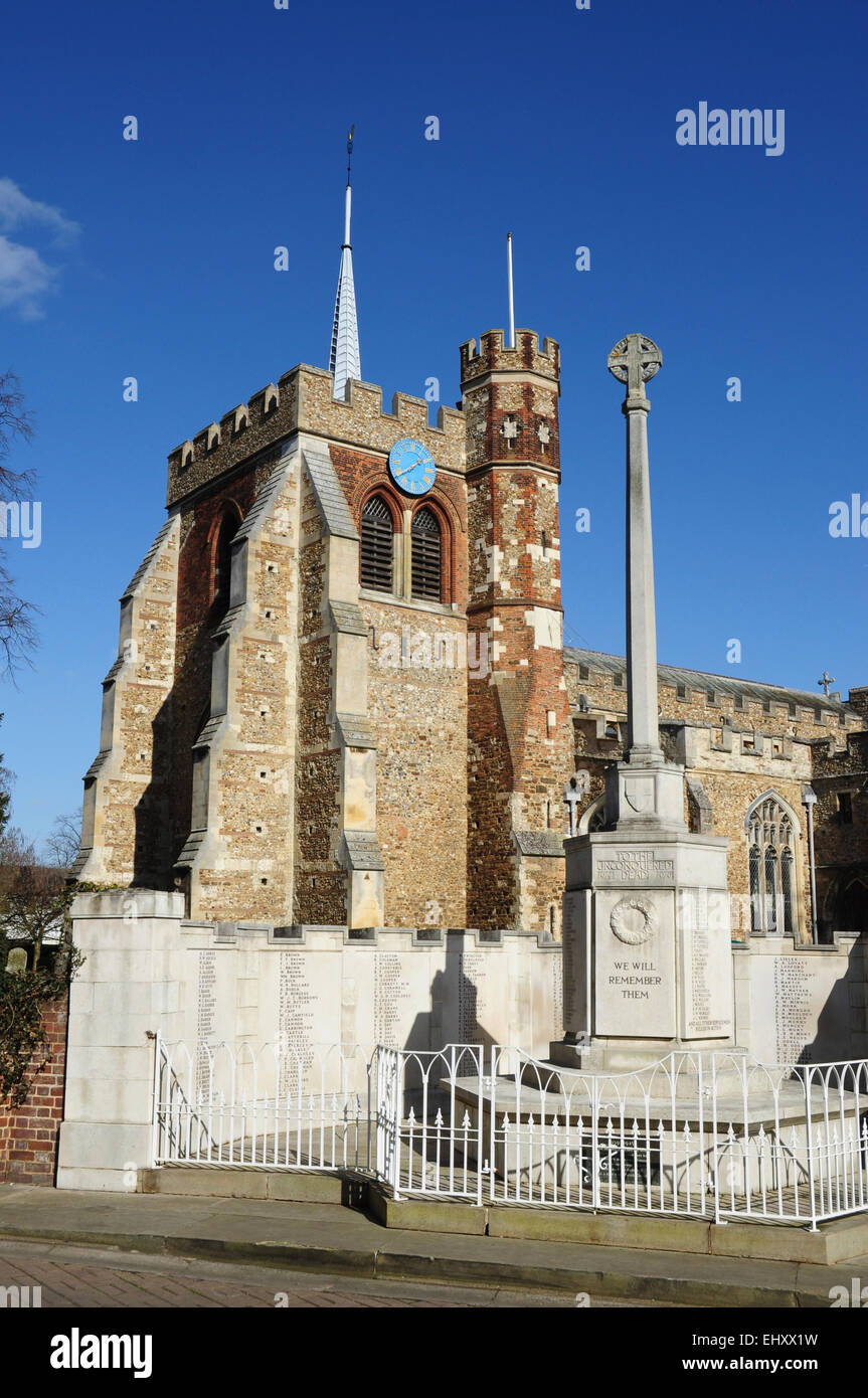 St marys church hitchin hi-res stock photography and images - Alamy