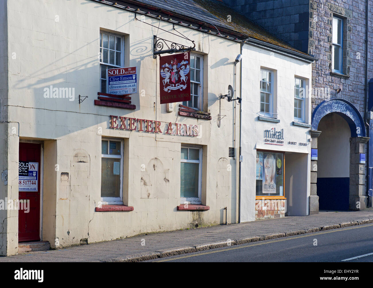 The Exeter Arms - shut and shuttered - Okehampton, Devon, England UK Stock Photo