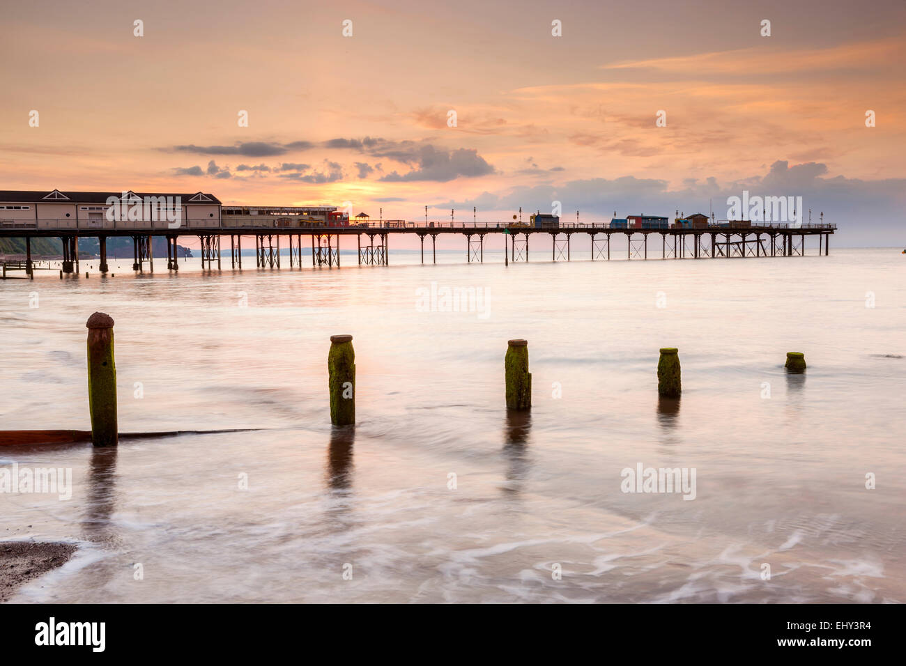 Historic pier hires stock photography and images Alamy