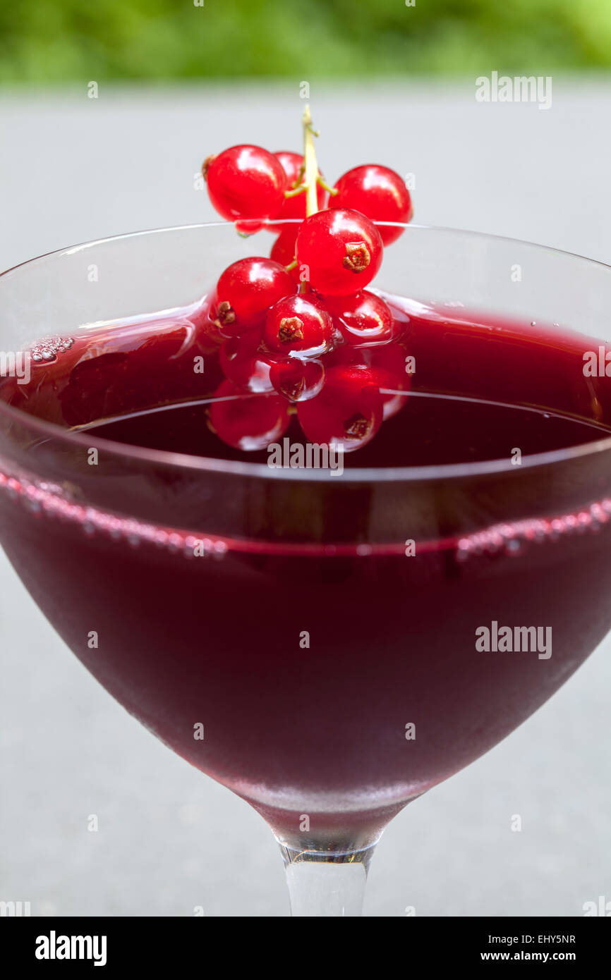 Redcurrant, Scotch Whisky Dry Sherry and Citrus Cockyail Stock Photo Alamy