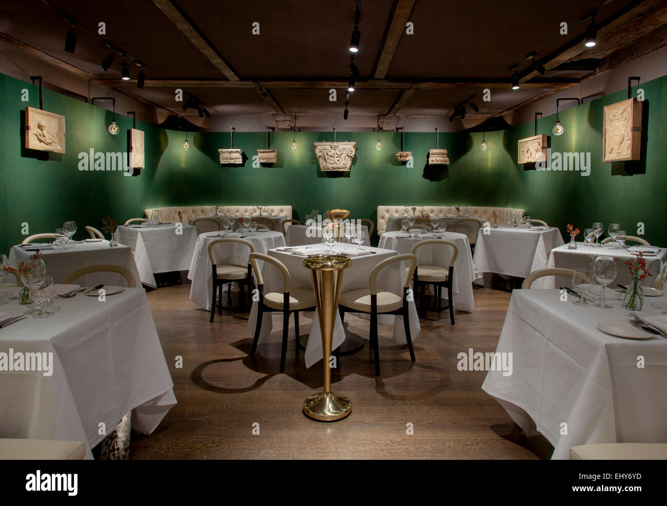 Restaurant Dining Room at the Keepers House Royal Academy of Arts in London Stock Photo Alamy