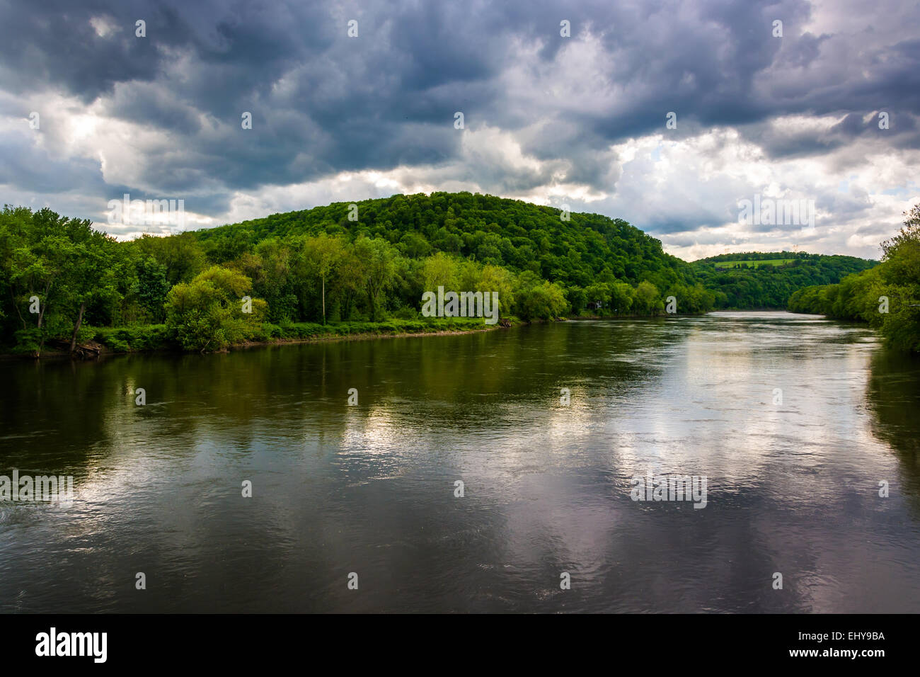 The Delaware River seen from a bridge in Belvidere, New Jersey. Stock Photo
