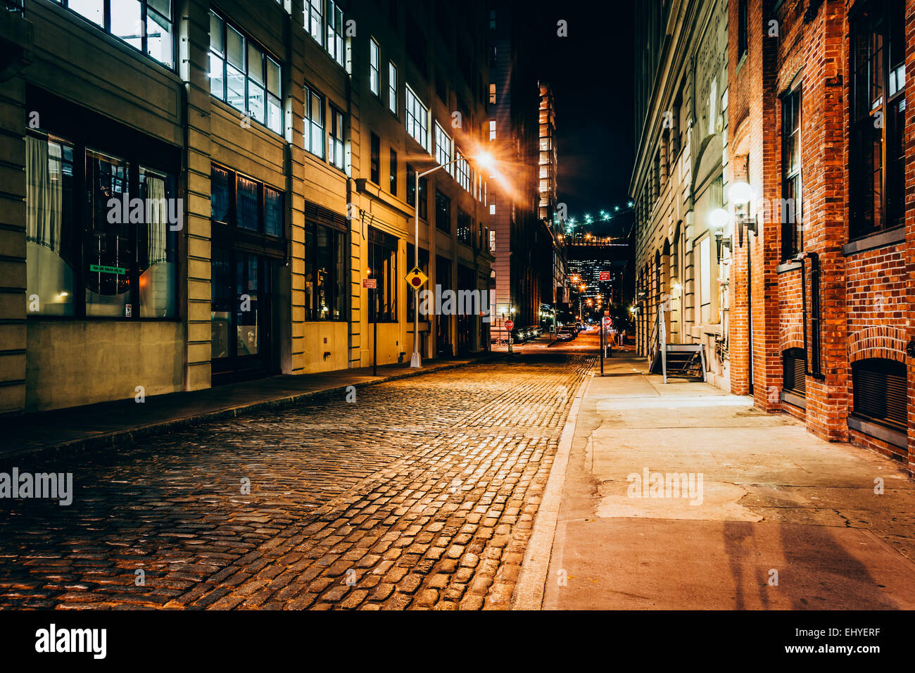 Bloody Angle': Doyers Street & Chinatown's Lurid Old Alleys