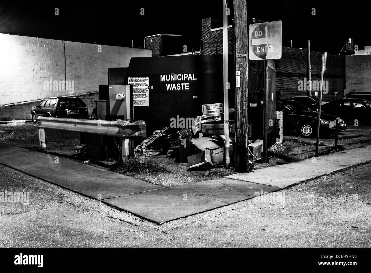 Dumpster night hires stock photography and images Alamy