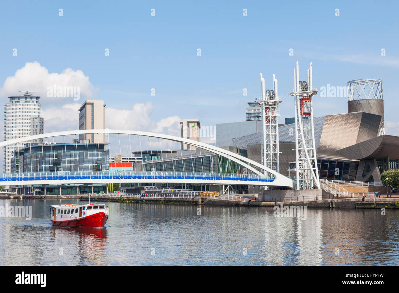 England, Manchester, city, Salford, Quays, Lowry and Millenium Lift Bridge Stock Photo