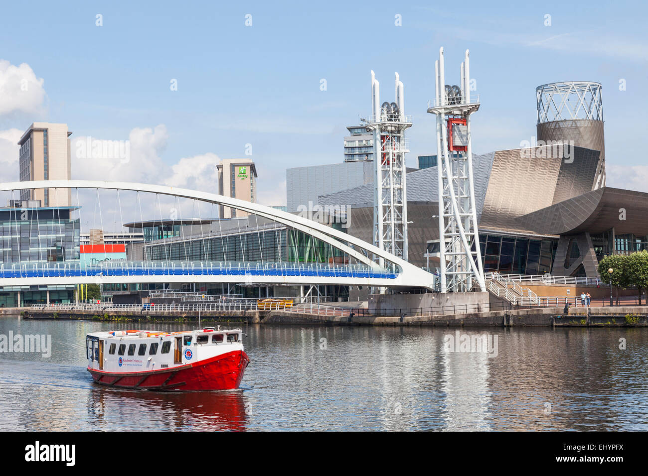 England, Manchester, city, Salford, Quays, Lowry and Millenium Lift Bridge Stock Photo